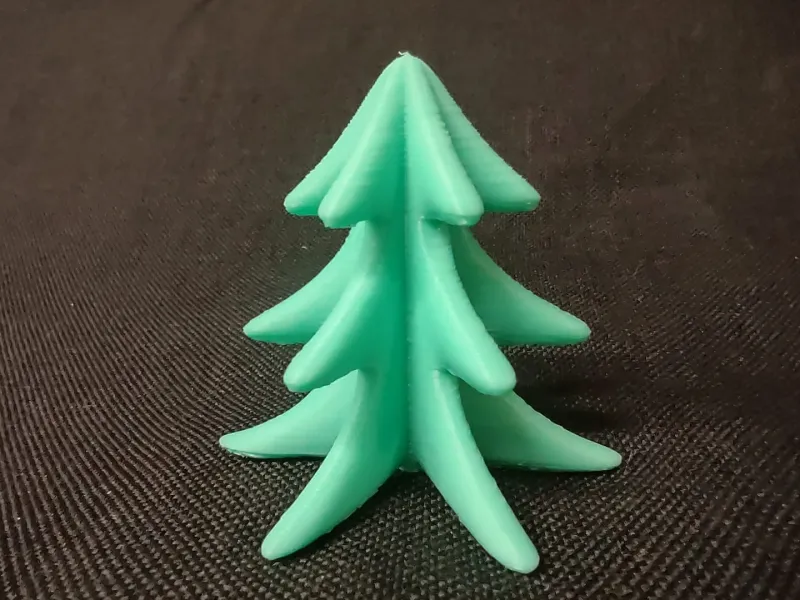 冬のクリスマスツリー像オーナメント