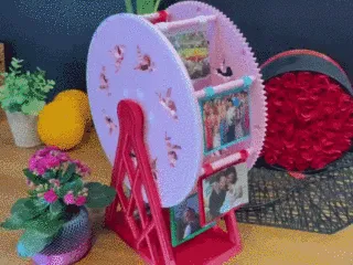The wheel of LOVE