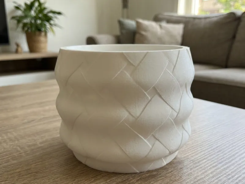 Weave Pattern Plant Pot