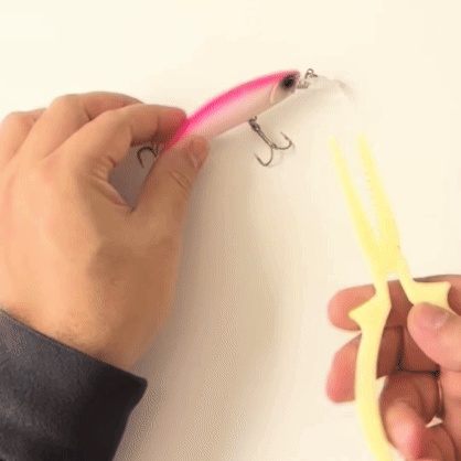 Fishing Grip – Easy & Clean Fish Handling Tool!