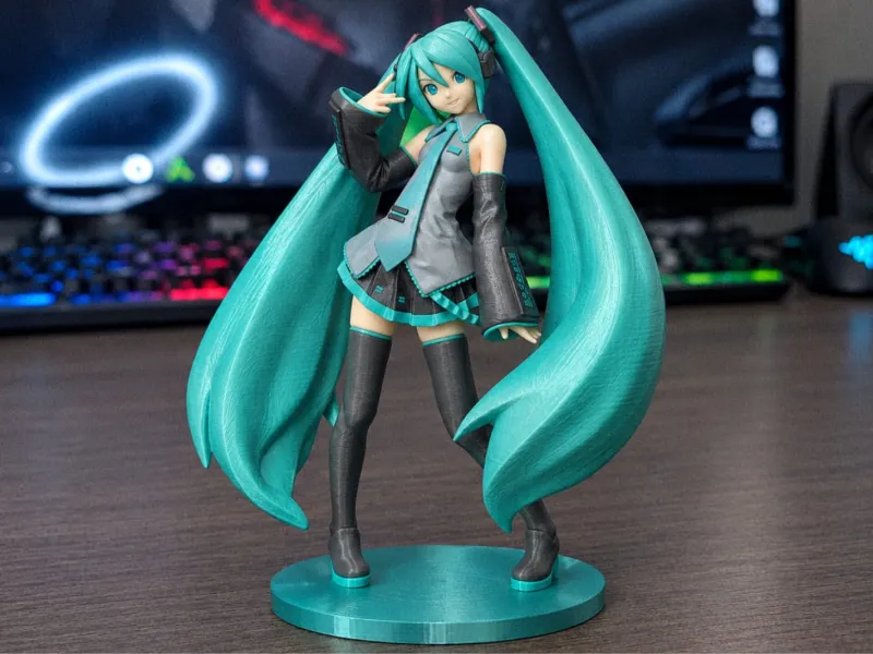 HATZUNE MIKU - VOCALOID