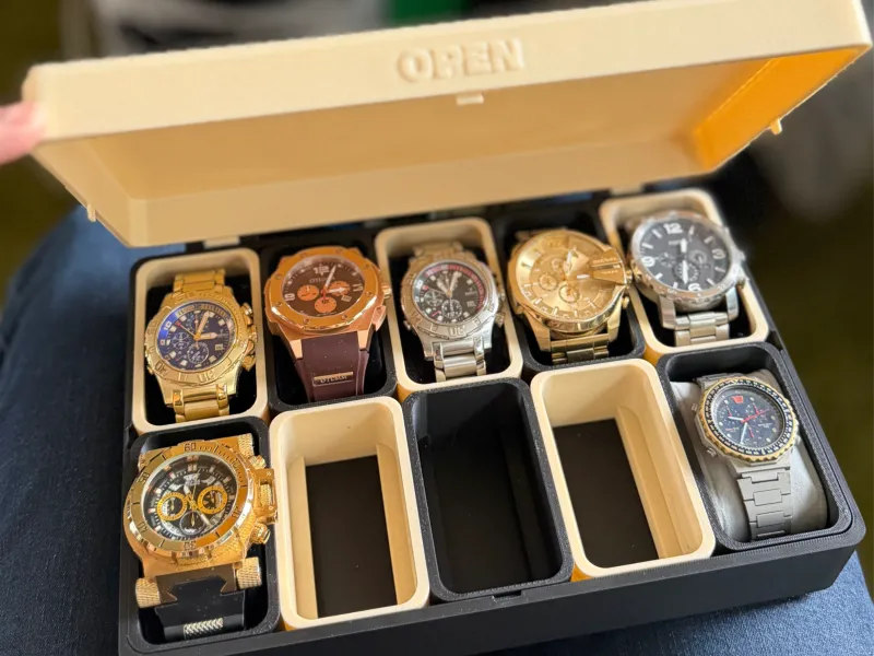 Uhrenaufbewahrungsbox