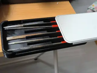 锉刀盒子