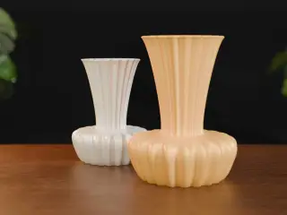Vira Vase