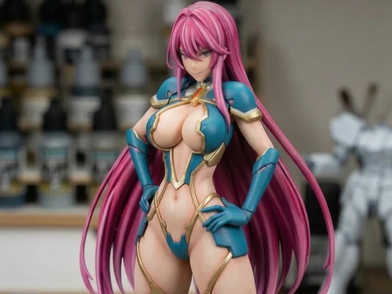 Menina Guerreira de Armadura com Cabelo Rosa - Estátua de Anime