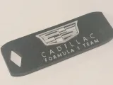 CadillaC_F1_KEYCHAIN-0