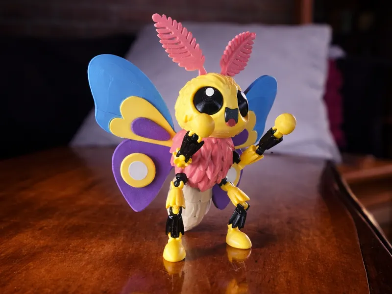 Gearticuleerde veelkleurige mot