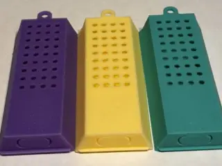 Bee Queen Cage