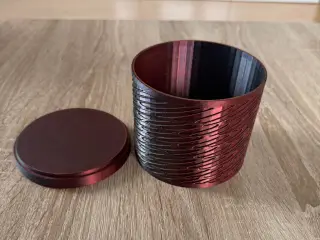 Aufbewahrungsbox mit Deckel