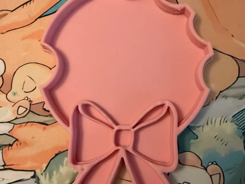 Nailfie prop