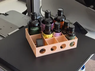 Tray to hold 40 and 28mm bottles such as for Purdy and Figg