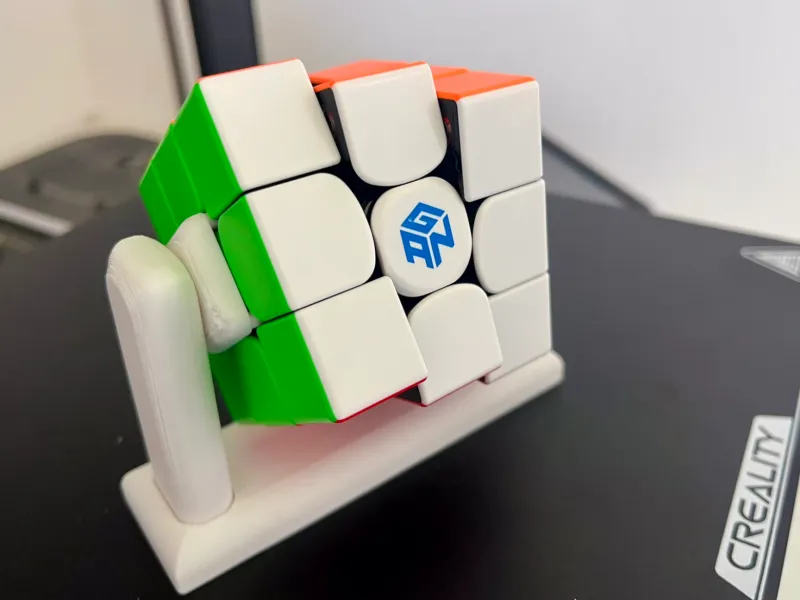 Futuristic Speed Cube Stand – Rubik’s Cube Display Holder