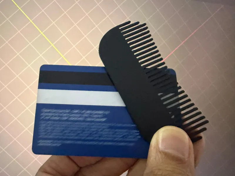 Pente de Cabelo e Barba do Tamanho de uma Carteira / Pente de Cabelo de Bolso