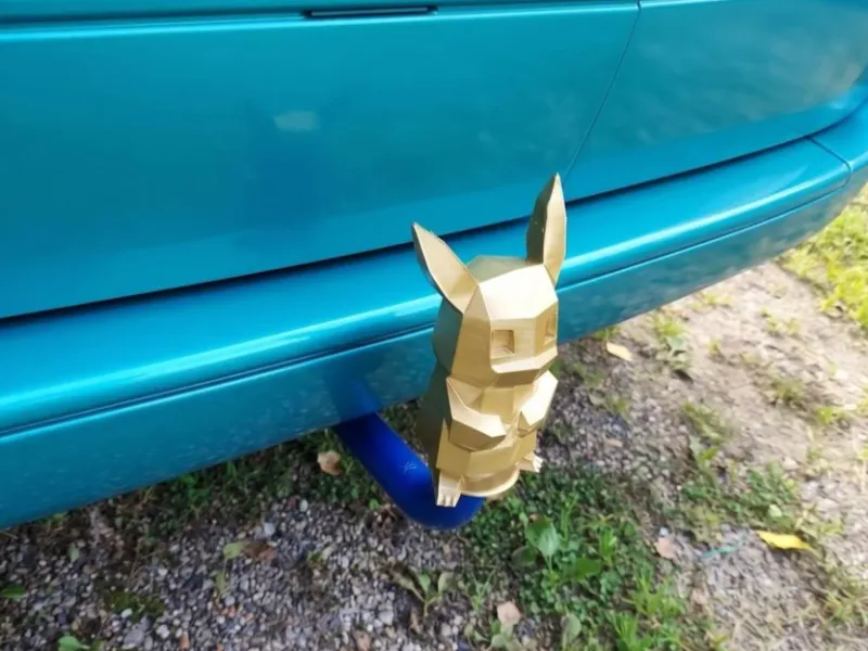 Barra de Reboque Pikachu Low-Poly para Carro