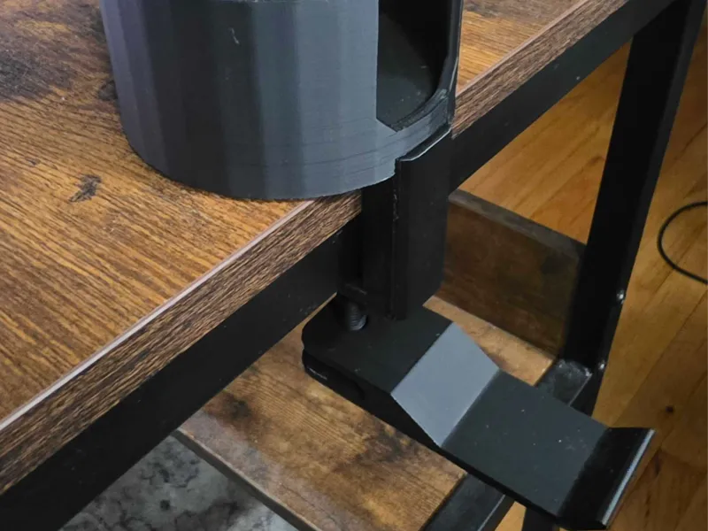 Suporte para fones de ouvido com porta-copos acoplável para mesa