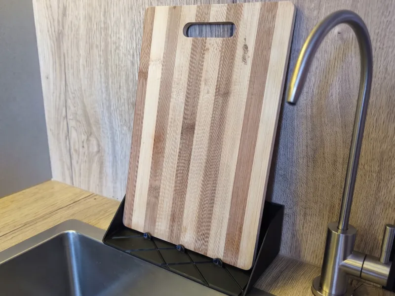 CUTTING BOARD HOLDER