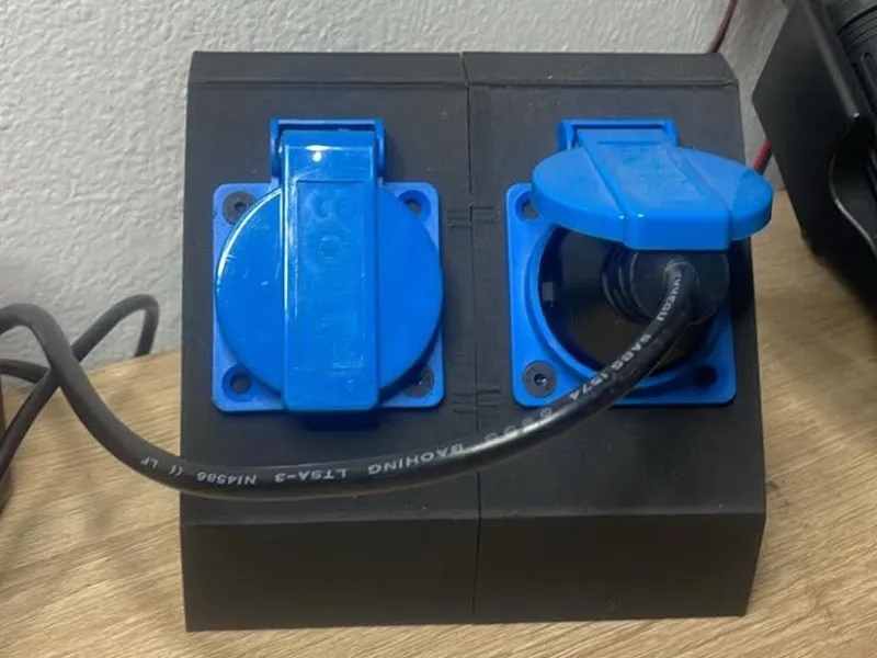 socket plug desk stand