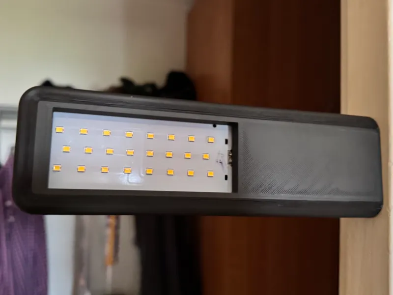 DIY Workshop flashlight cover USB-C (no screw)