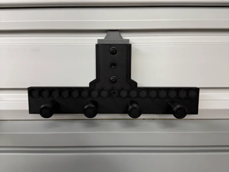 Holder - Row of Pegs -Medium