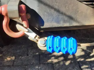 Winch cable bump stopper