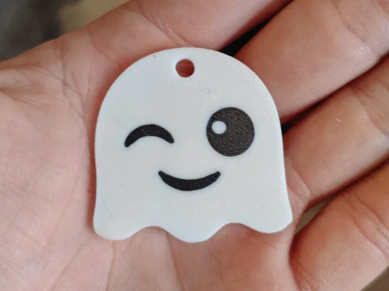 调皮眨眼幽灵
