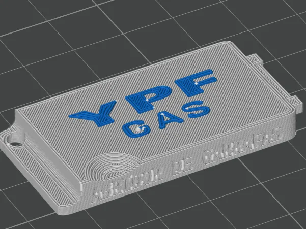 Llavero para destapar las nuevas garrafas YPF