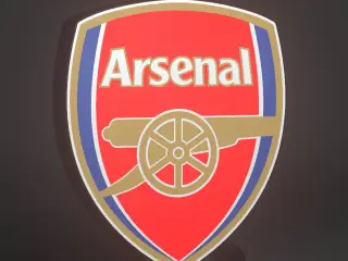 Arsenal Lightbox