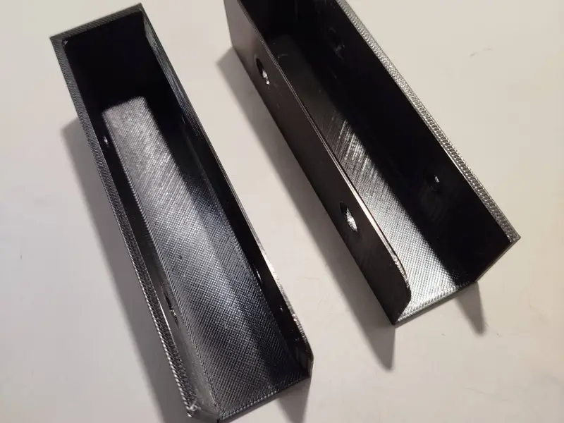Suporte simples para montagem de teclado sob armário/mesa, sem suportes