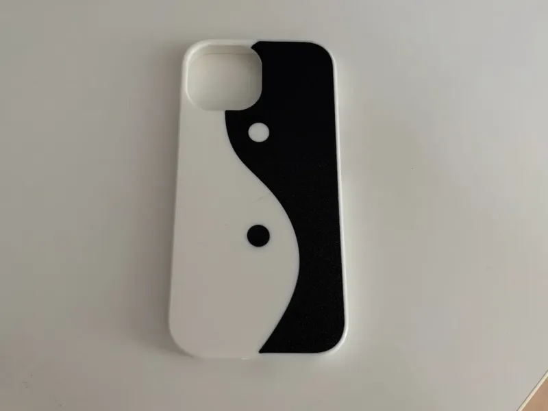 Capa para iPhone 15 Yin e Yang