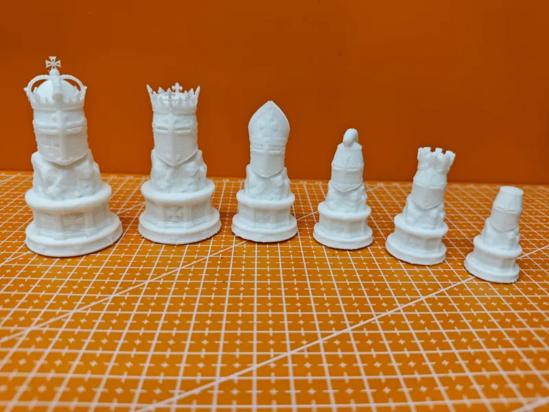 Chess Set ~ Templar Helmet's