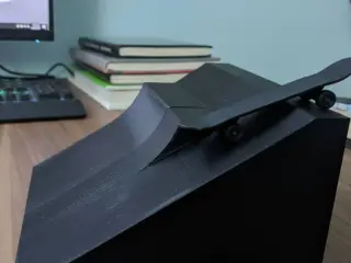 Fingerboard large kicker ramp