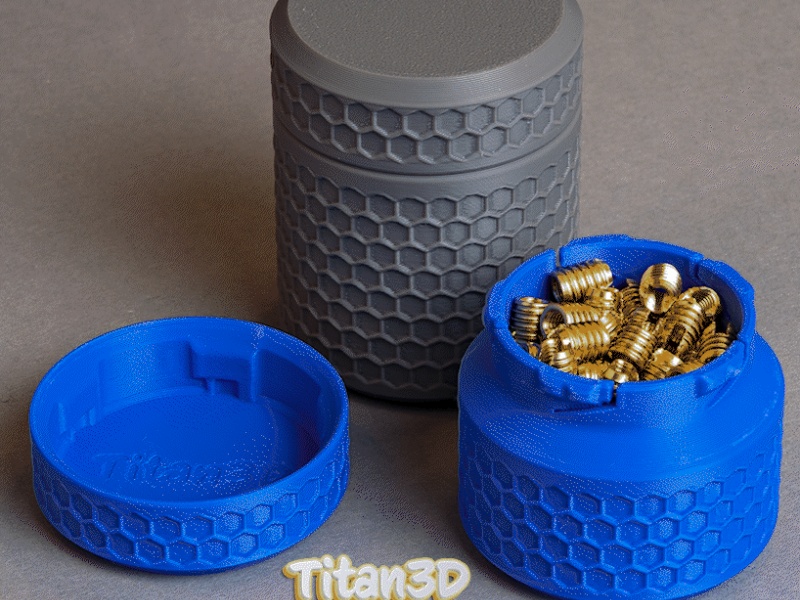 Twist Lock Container with Honeycomb Pattern