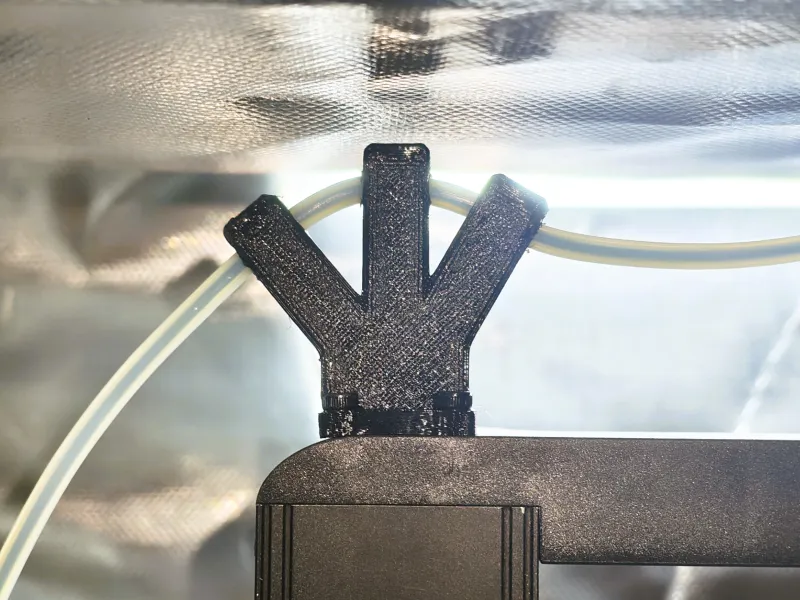 Ender 3 V3 SE/KE low profile filament guide.