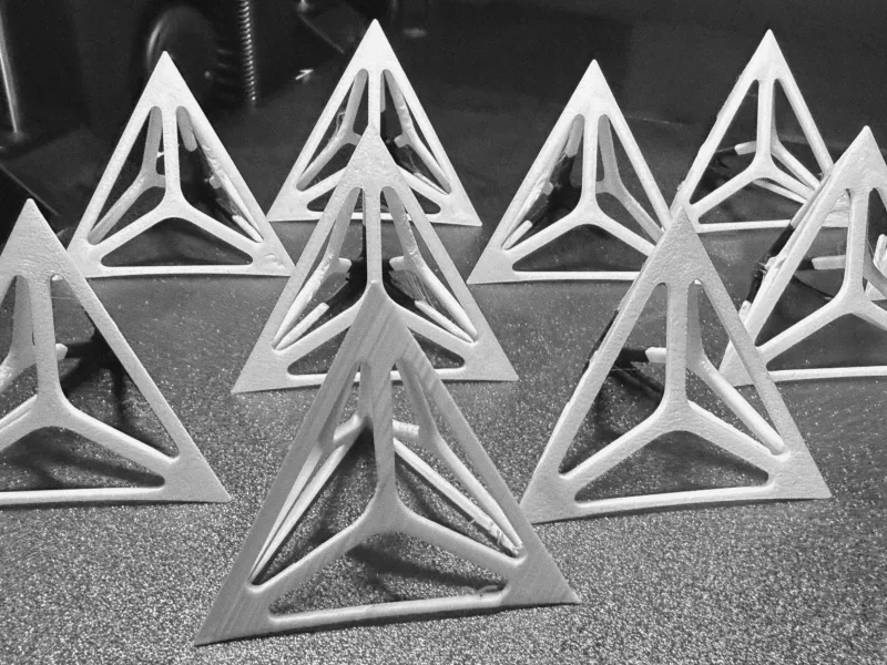 Roll-Ender Painter's Pyramids