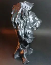 Lion on a Wood (Simba)-4