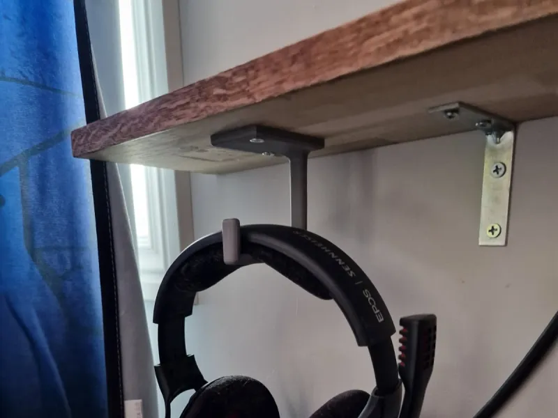 Headset-Hook-Undertable