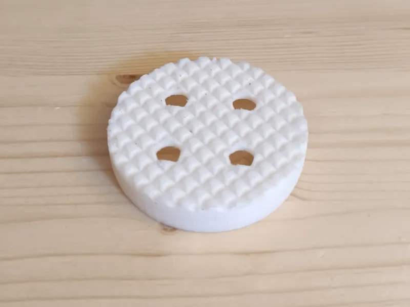 Nettoyeur de pinceaux pour tasse