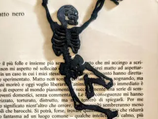 Skeleton Bookmark – Spooky, Unique & Perfect for Halloween