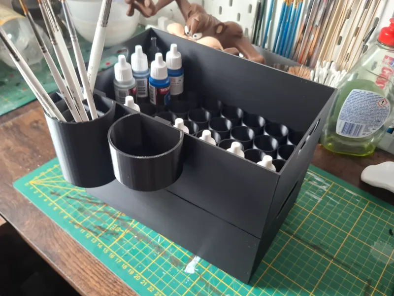 Aufbewahrungsbox für Modellfarben