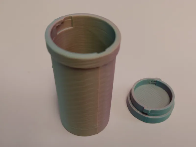 Twist Lock Container