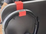 Headphone stand-0