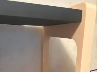 Ripiano da scrivania con piedini