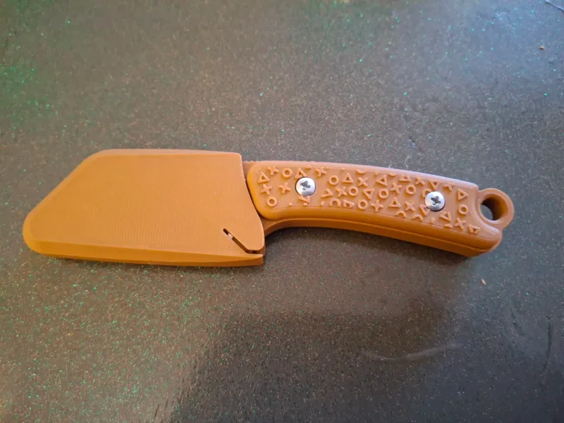 Petit couteau utilitaire robuste