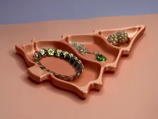 Christmas tree plate