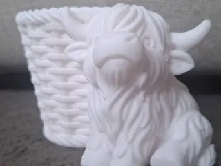 Highland Charm – Cozy Cow Planter Basket