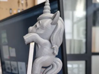 Monitor Unicorn