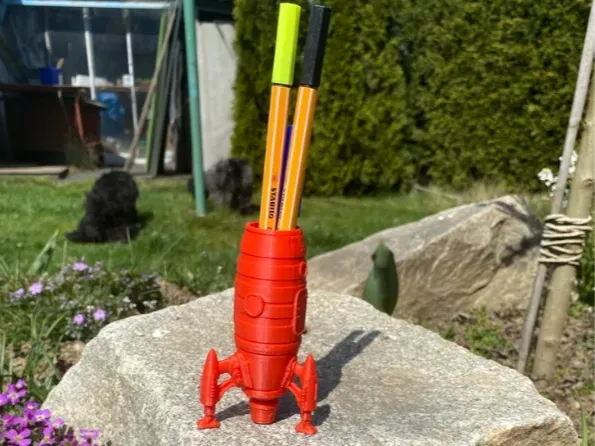 Retro Rocket Pen Holder