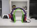 Minimalist Headphone Stand-0