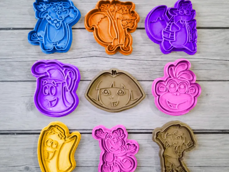 DORA LA EXPLORADORA CORTANTE DE GALLETAS