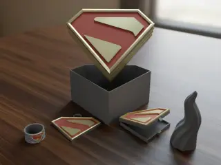 Caja de Superman + Llavero, Guardapelo & otros